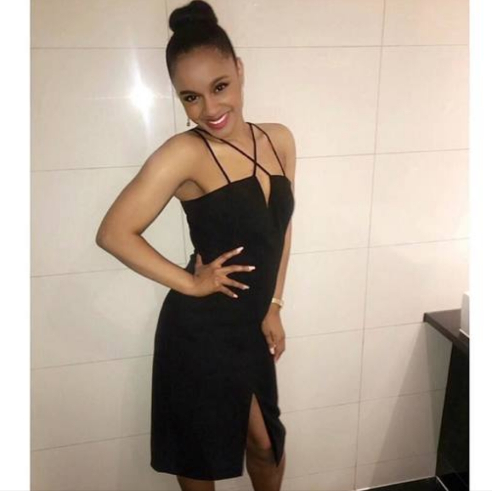 BCBGMaxAzria Strappy Black Knee-Length Cocktail Dress - Size 2